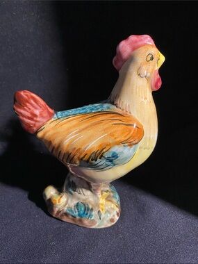 Vintage Italian Art Pottery Maiolica / majolica Hen / Rooster Figurine Italy